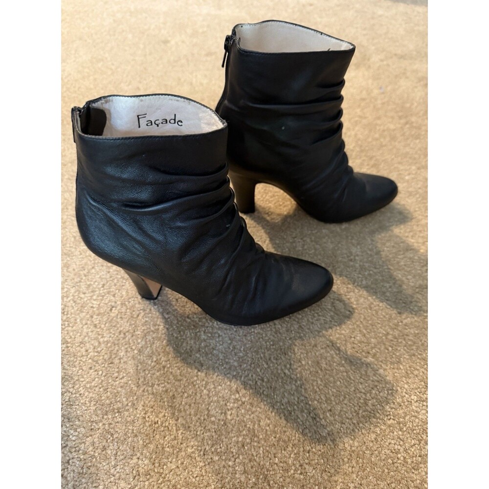 Facade Womens Scrunch Leather Heel Black Boot Size 7.5 No Box